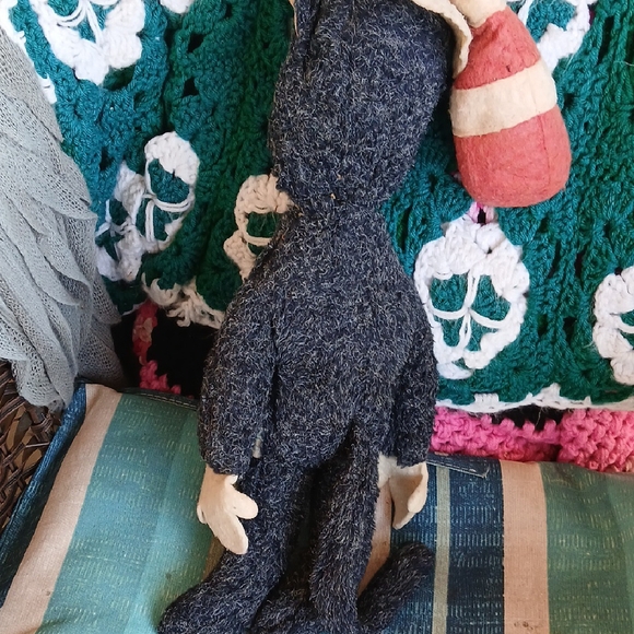 Vintage Cat in the Hat Plush Toy - Picture 4 of 5